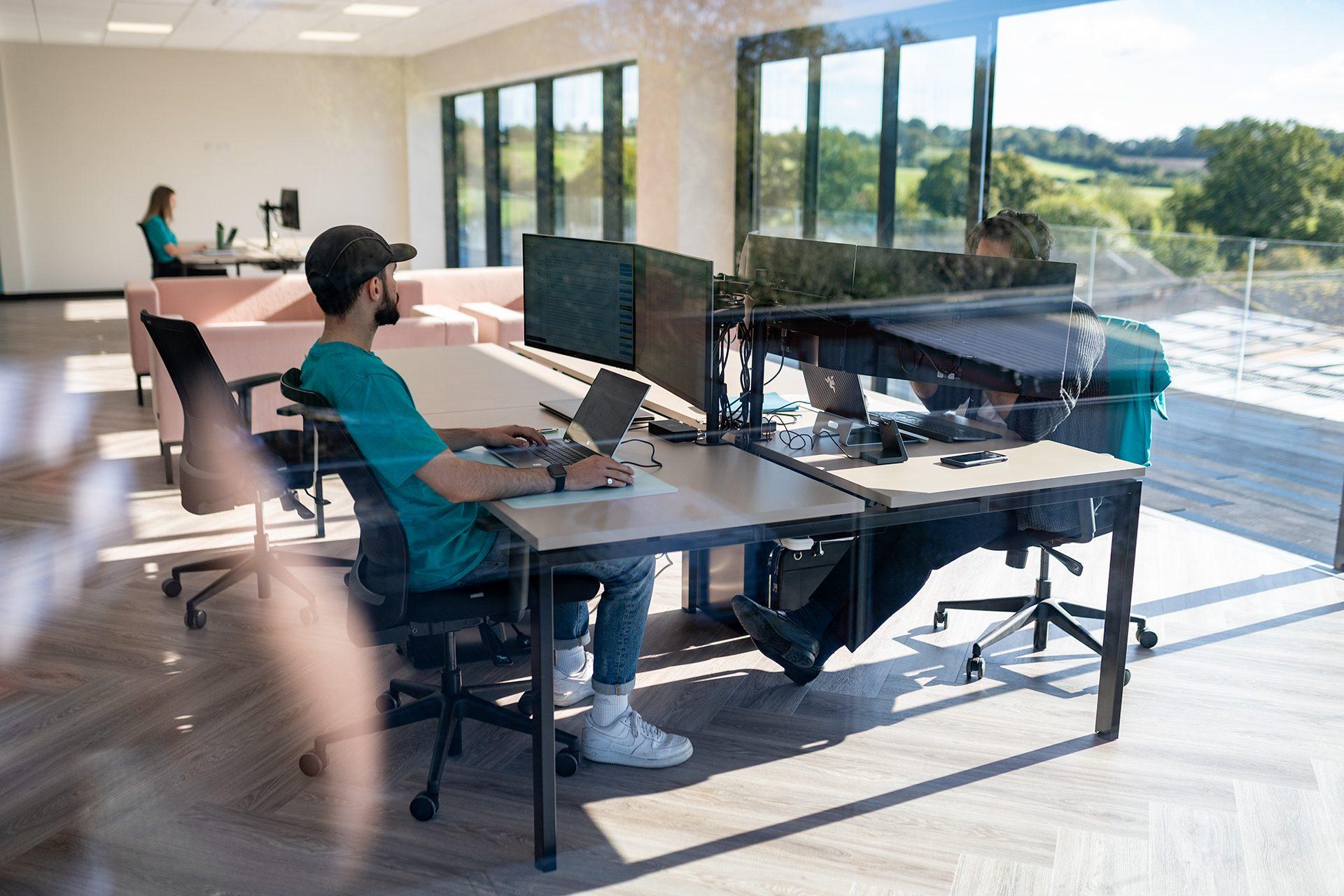 E-Commerce Studio Office